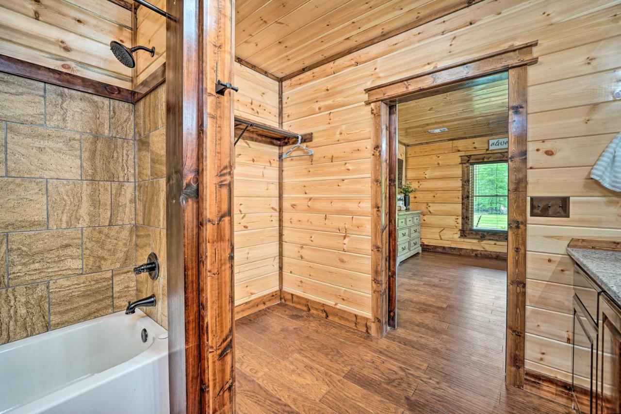 Setting Sun Eagletown Gem - Private River Access Exterior photo